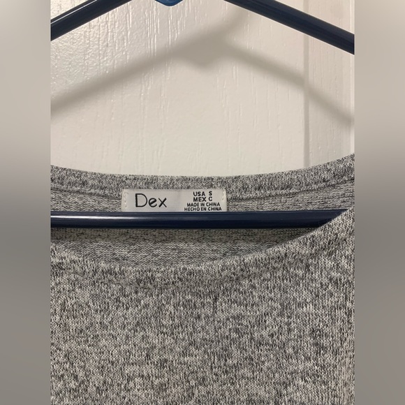 Dex grey short sleeve bodycon dress. Lightly worn. Size small - Picture 3 of 3